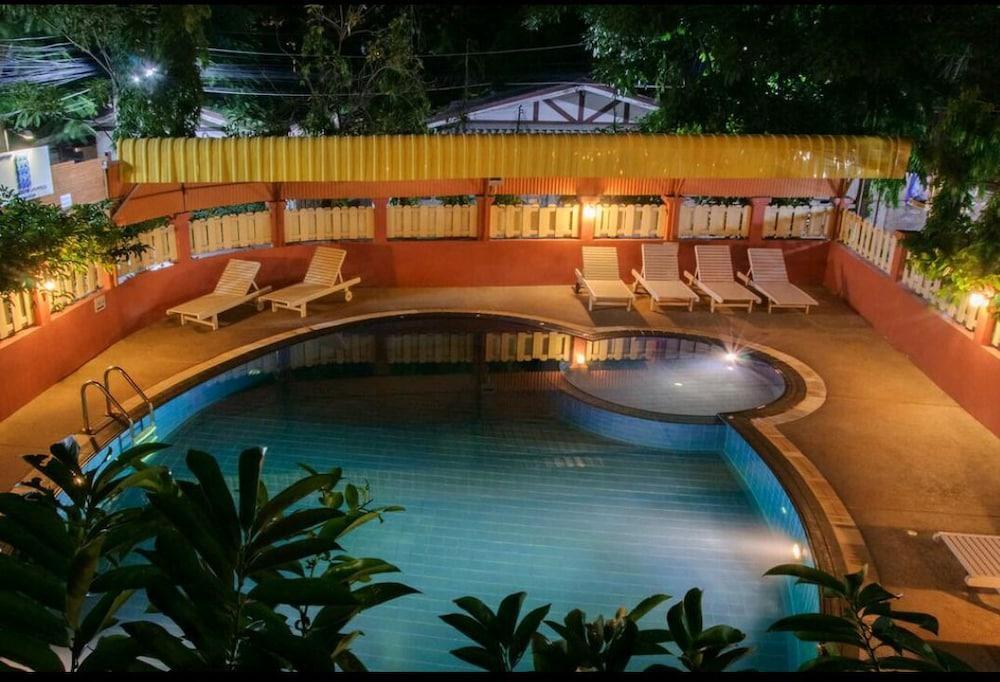 Takiab Beach Resort HHQ Exterior foto