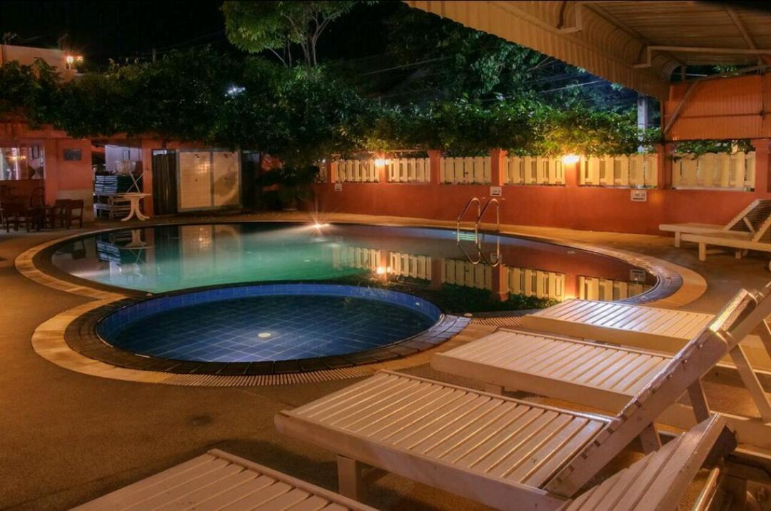 Takiab Beach Resort HHQ Exterior foto