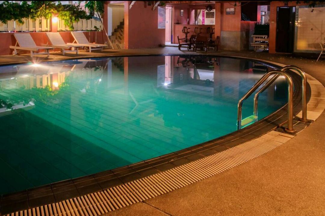 Takiab Beach Resort HHQ Exterior foto