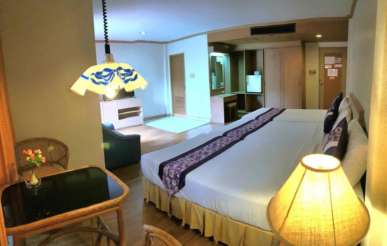 Takiab Beach Resort HHQ Exterior foto